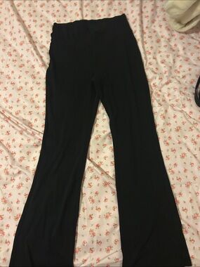 H&M Black Boot-Cut Stretch leggings